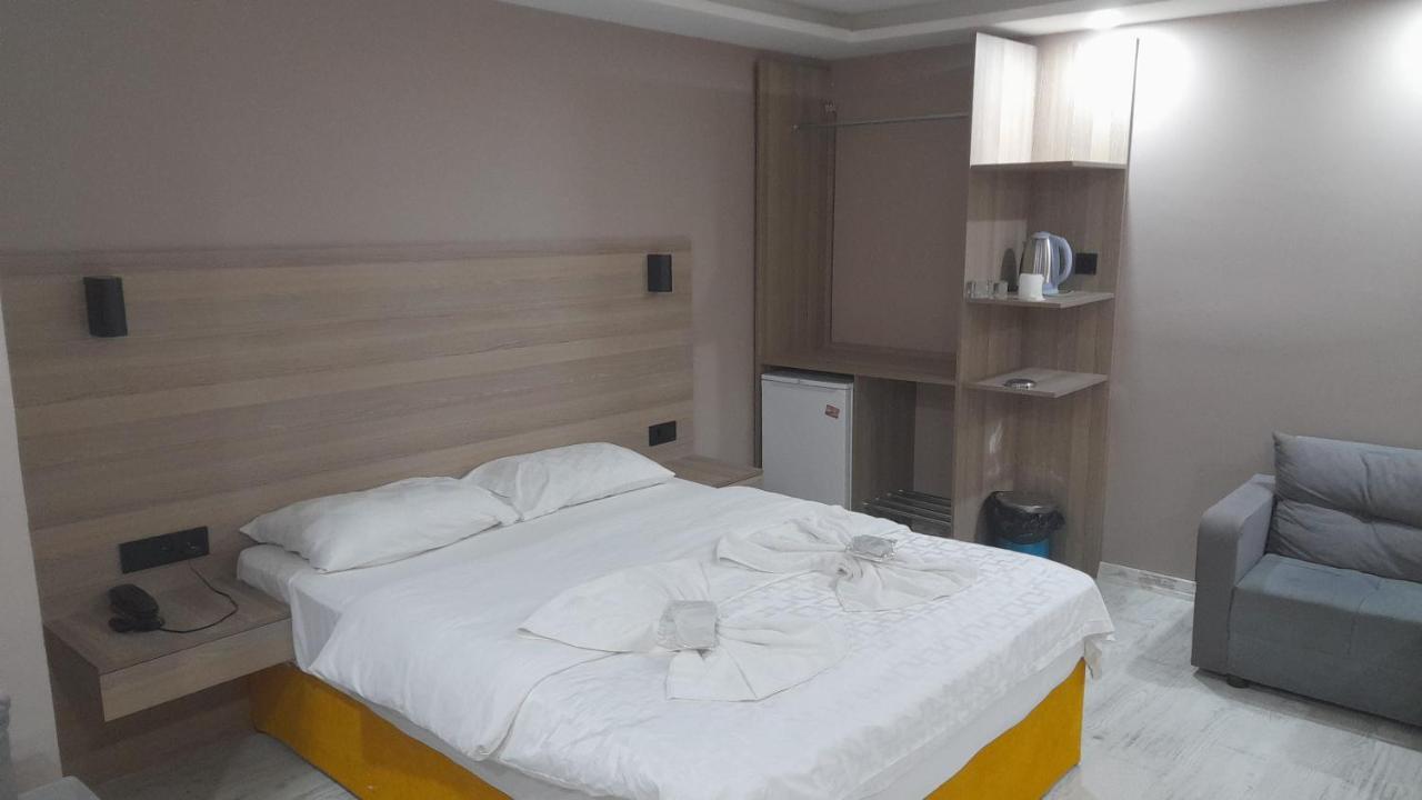 Moon Hotel Sirinevler Istanbul Exterior foto