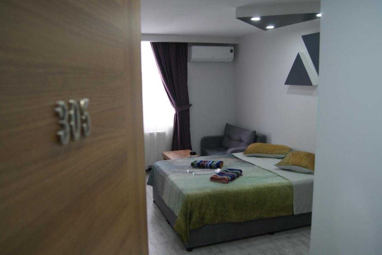 Moon Hotel Sirinevler Istanbul Exterior foto